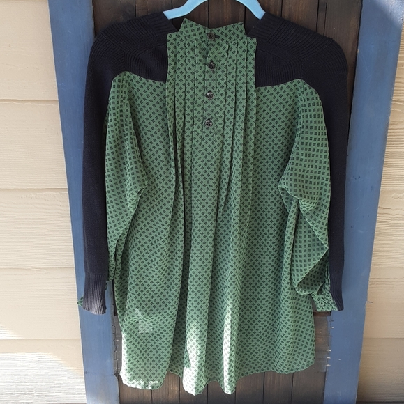 NWOT Cabi green and black sweater size XS. - Picture 4 of 4